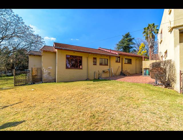 3 BEDROOM HOUSE FOR SALE IN FERNDALE